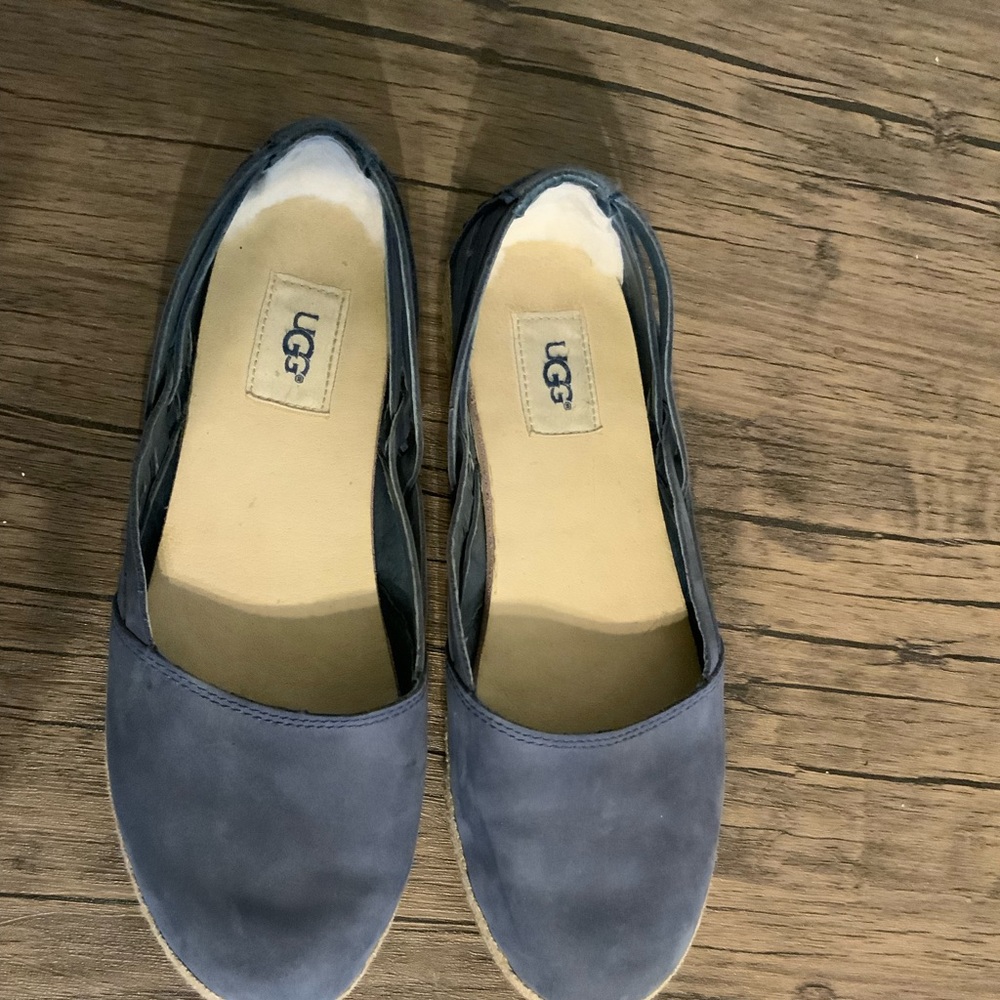 FLATS